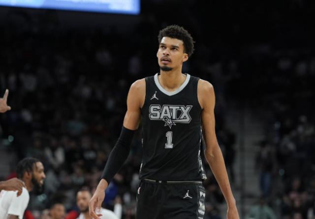 揭秘文班患血栓赛季报销内情！看齐莺歌满血复活？